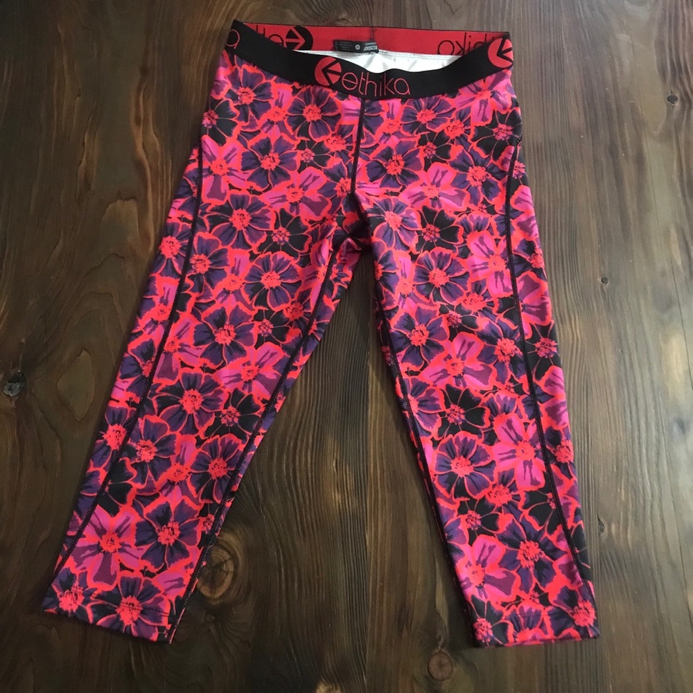 Ethika athletic crop floral size large